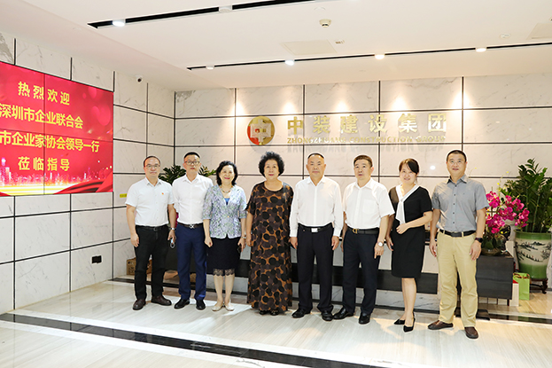 第四届“深圳百名行业领军人物”评委会领导走访千亿体育中国有限责任公司